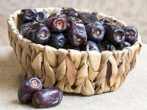 خرید خرما کلوته درجه یک + قیمت عالی با کیفیت تضمینی